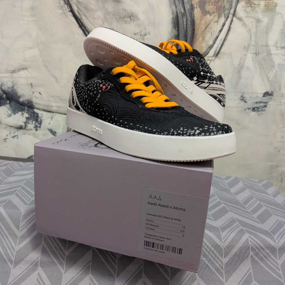Atoms Limited Edition Cascade 001